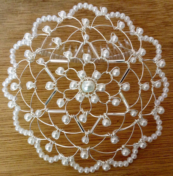 Silver Star with White Pearls Beaded Wire Kippah